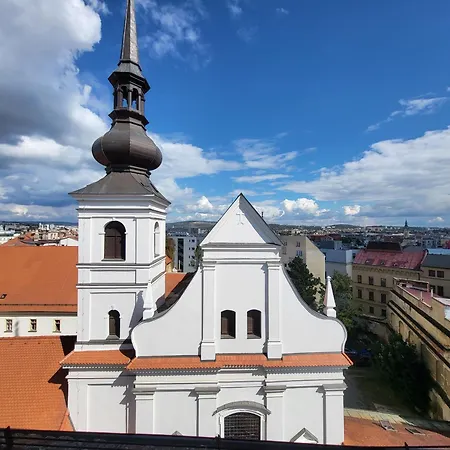Center - Moderna Rimske Namesti Vi Lägenhet Brno